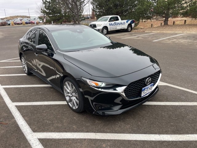 Used 2020 MAZDA MAZDA3 AWD Sedan w/ Select Package image 4
