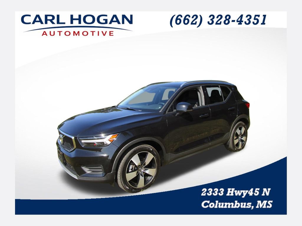 Used 2022 Volvo XC40 T5 Momentum AWD/4WD image 1