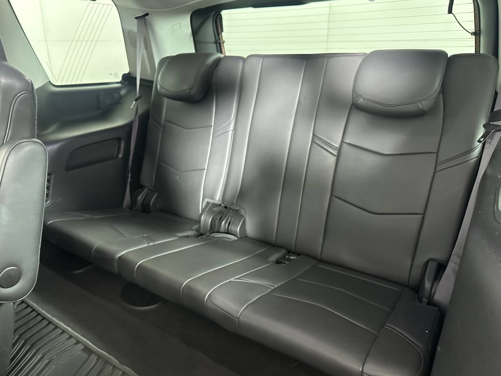Used 2015 Cadillac Escalade Premium AWD/4WD image 27