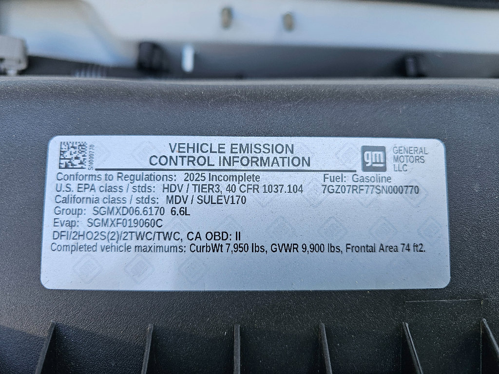 New 2025 GMC Savana 3500 w/ Power Convenience Package RWD image 17