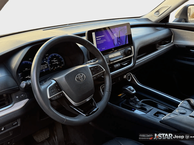 Used 2024 Toyota Grand Highlander FWD image 34