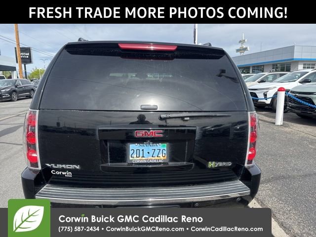 Used 2010 GMC Yukon Denali AWD/4WD image 5