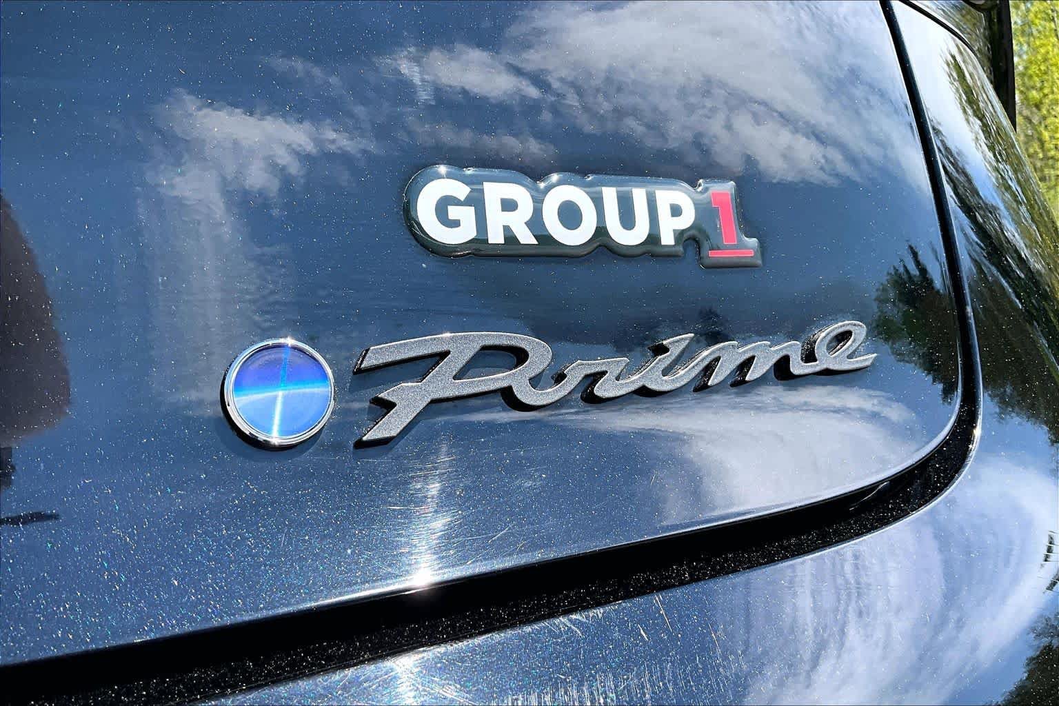 Used 2023 Toyota Prius Prime Premium FWD image 32