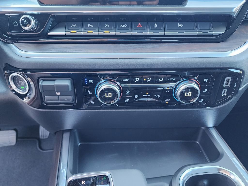 New 2026 GMC Sierra 1500 SLT image 28
