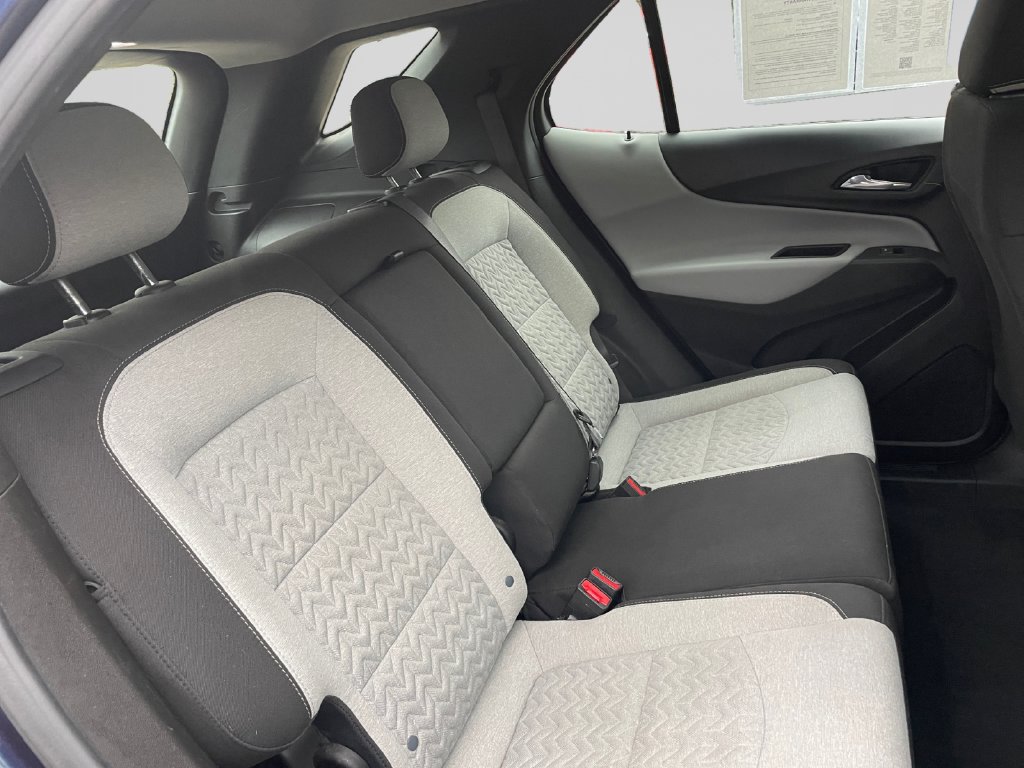 Used 2022 Chevrolet Equinox LS AWD/4WD image 14