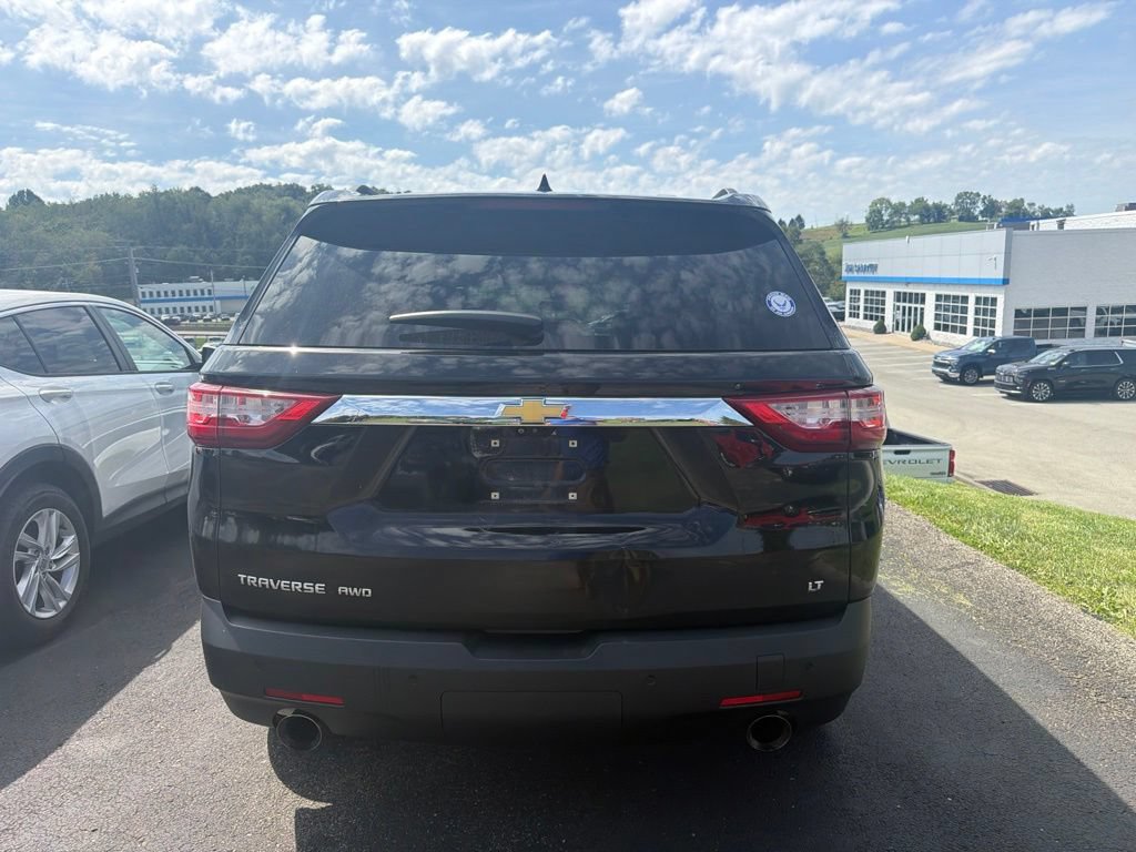 Used 2020 Chevrolet Traverse LT w/ LT Premium Package AWD/4WD image 6
