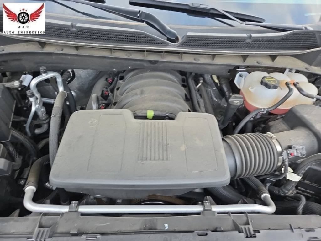 Used 2025 Chevrolet Silverado 1500 LT Trail Boss w/ LT Trail Boss Premium Package AWD/4WD image 16