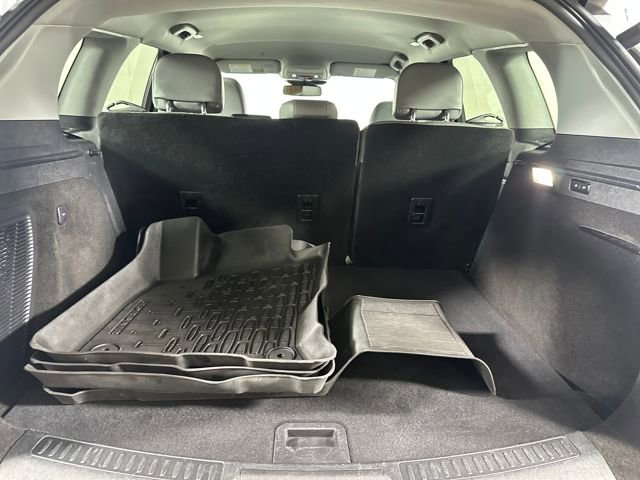 Used 2021 Lincoln Corsair AWD w/ Equipment Group 101A image 24