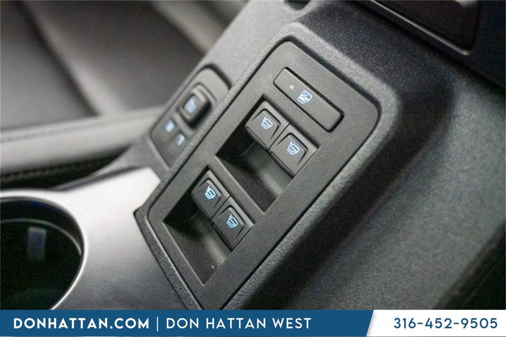 Used 2024 Ford Bronco Big Bend image 17