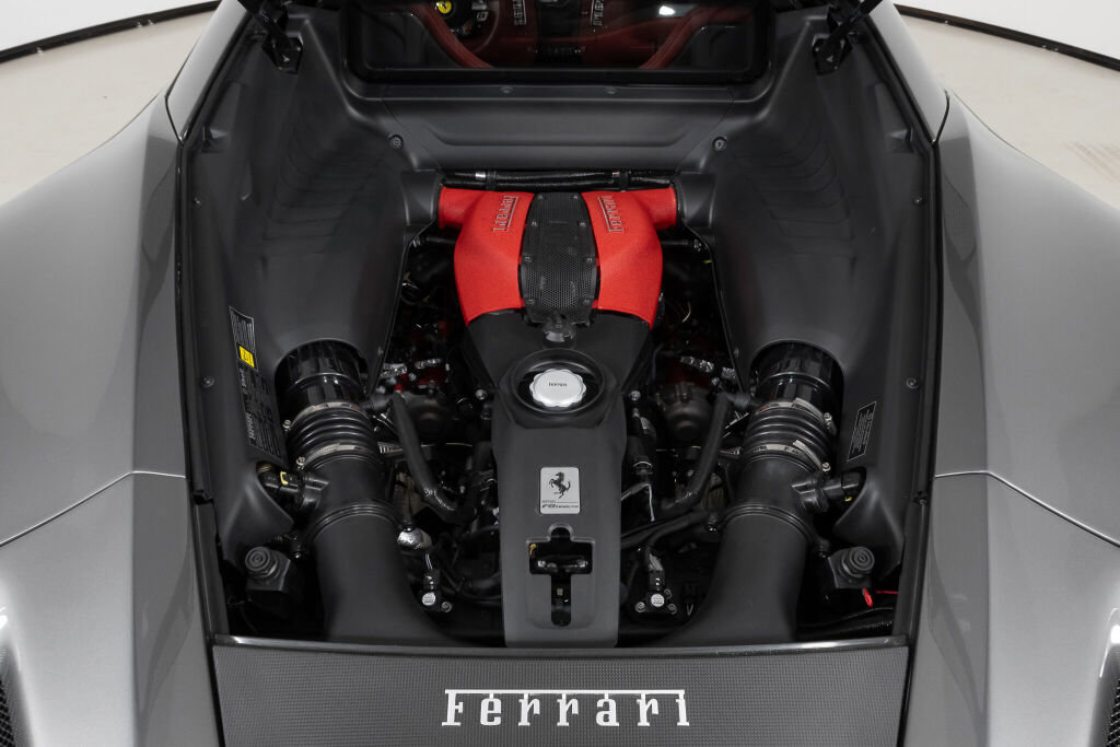 Used 2022 Ferrari F8 Tributo image 20
