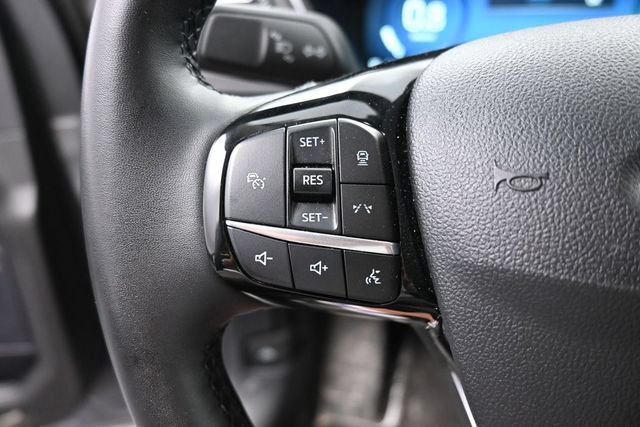 Used 2024 Ford Escape Platinum AWD/4WD image 24