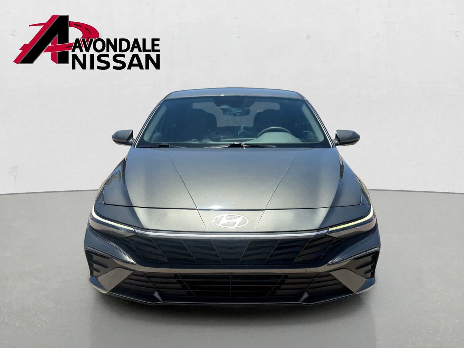 Used 2024 Hyundai Elantra SEL FWD image 9
