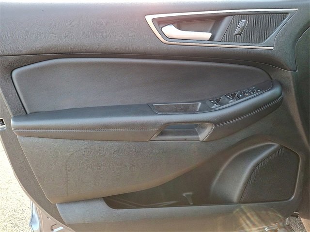 Used 2024 Ford Edge SEL image 12