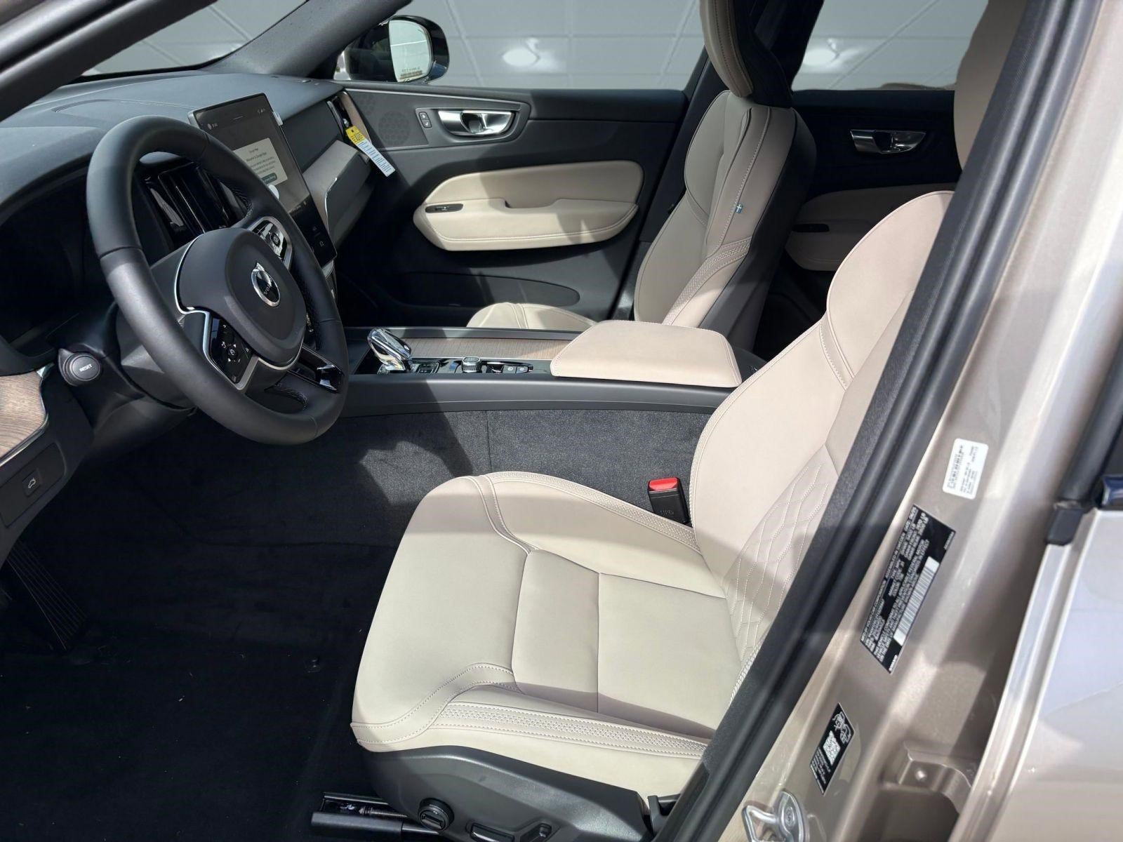 Certified 2026 Volvo XC60 B5 Plus w/ Climate Package AWD/4WD image 5