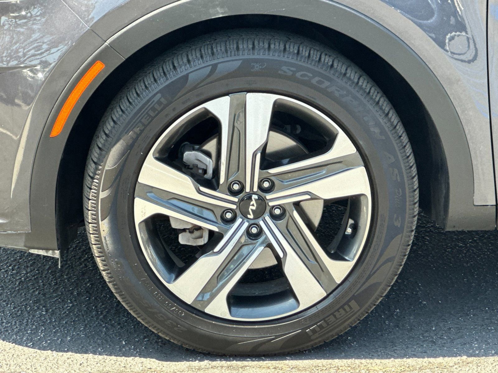 Used 2022 Kia Sorento SX Prestige image 34