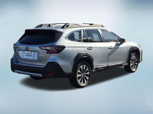 Used 2023 Subaru Outback Limited XT AWD/4WD image 7