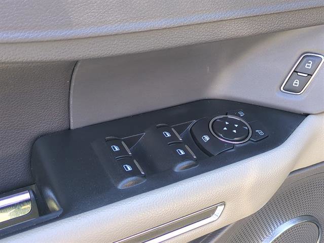 Used 2021 Ford Expedition Max XLT image 37