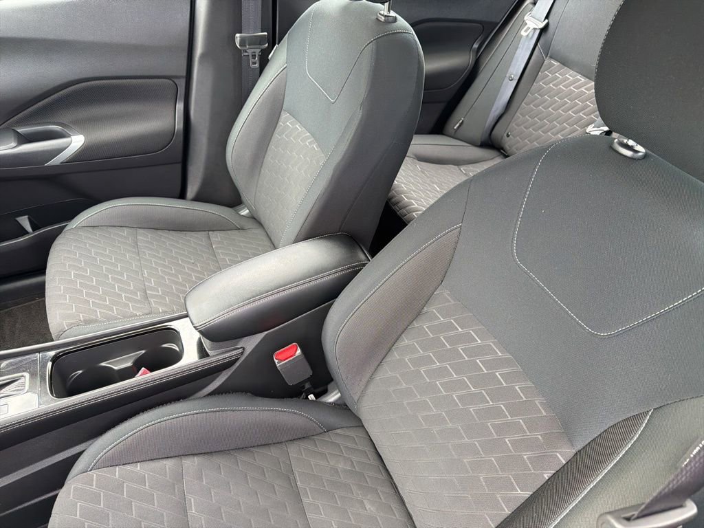 Used 2024 Nissan Kicks SV FWD image 10