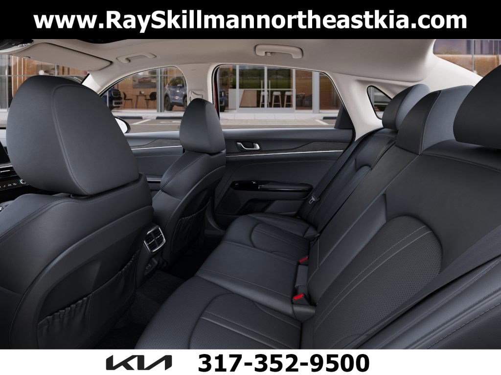New 2025 Kia K5 EX image 18