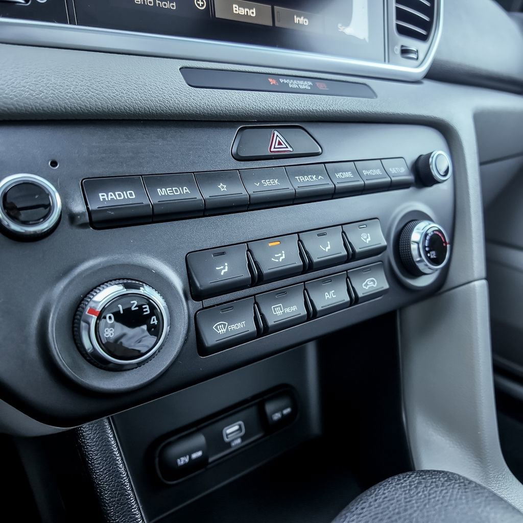 Used 2020 Kia Sportage S w/ S Sunroof Package image 12