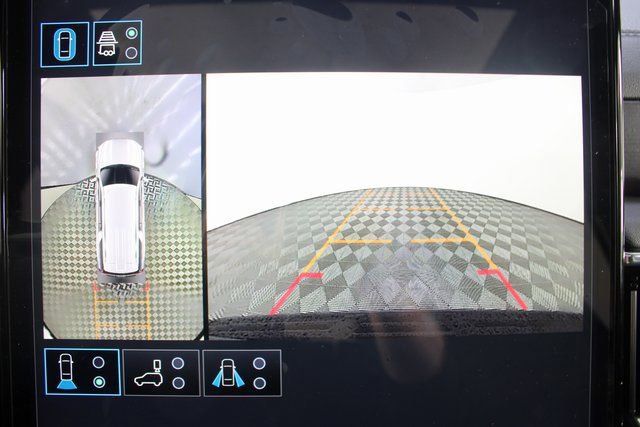 New 2026 GMC Yukon XL Denali w/ Sun & Power Step Package image 4