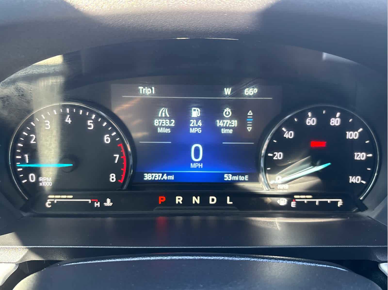 Used 2023 Ford Explorer XLT image 29