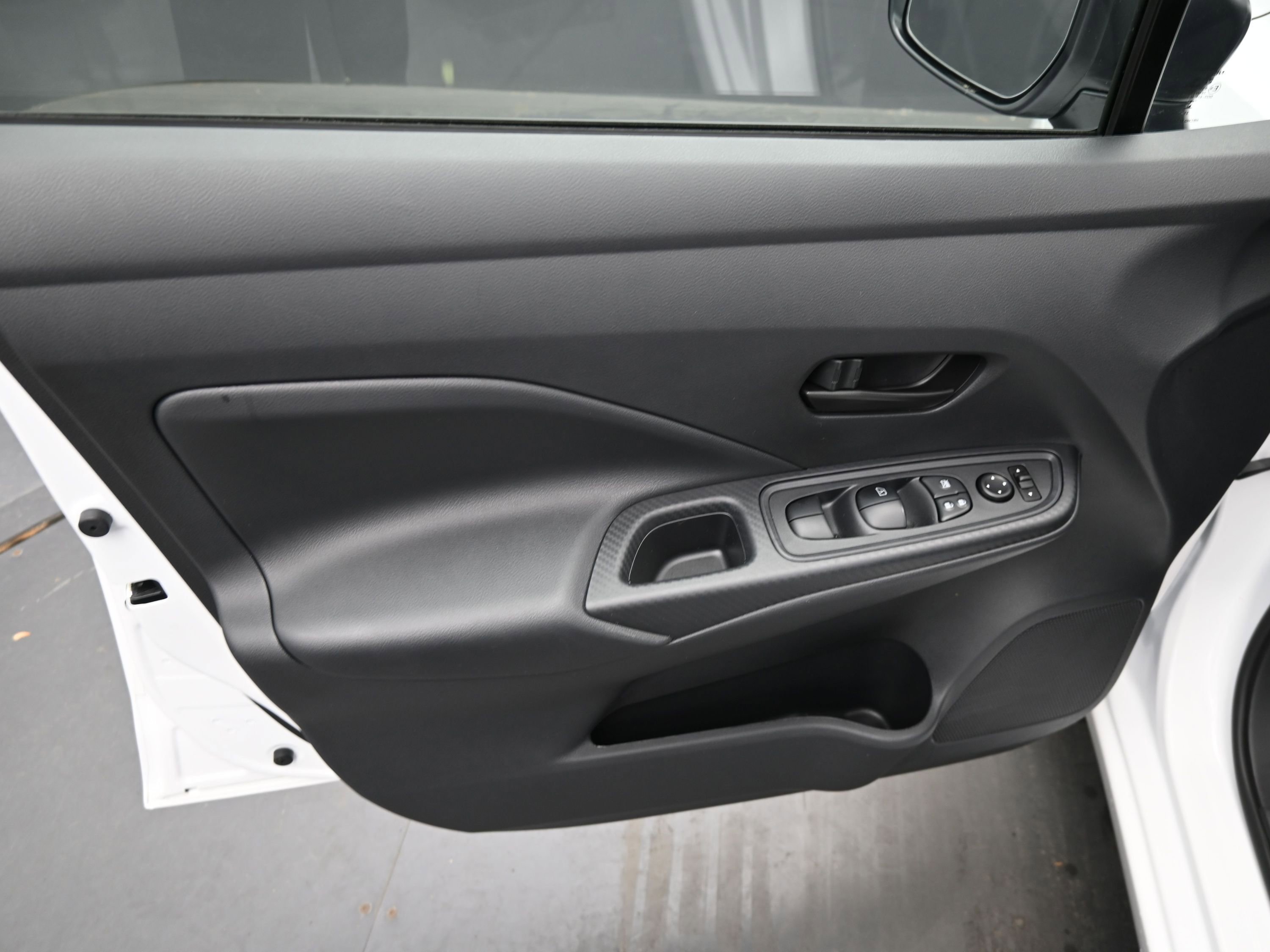 Certified 2025 Nissan Versa S w/ Trunk Package image 11