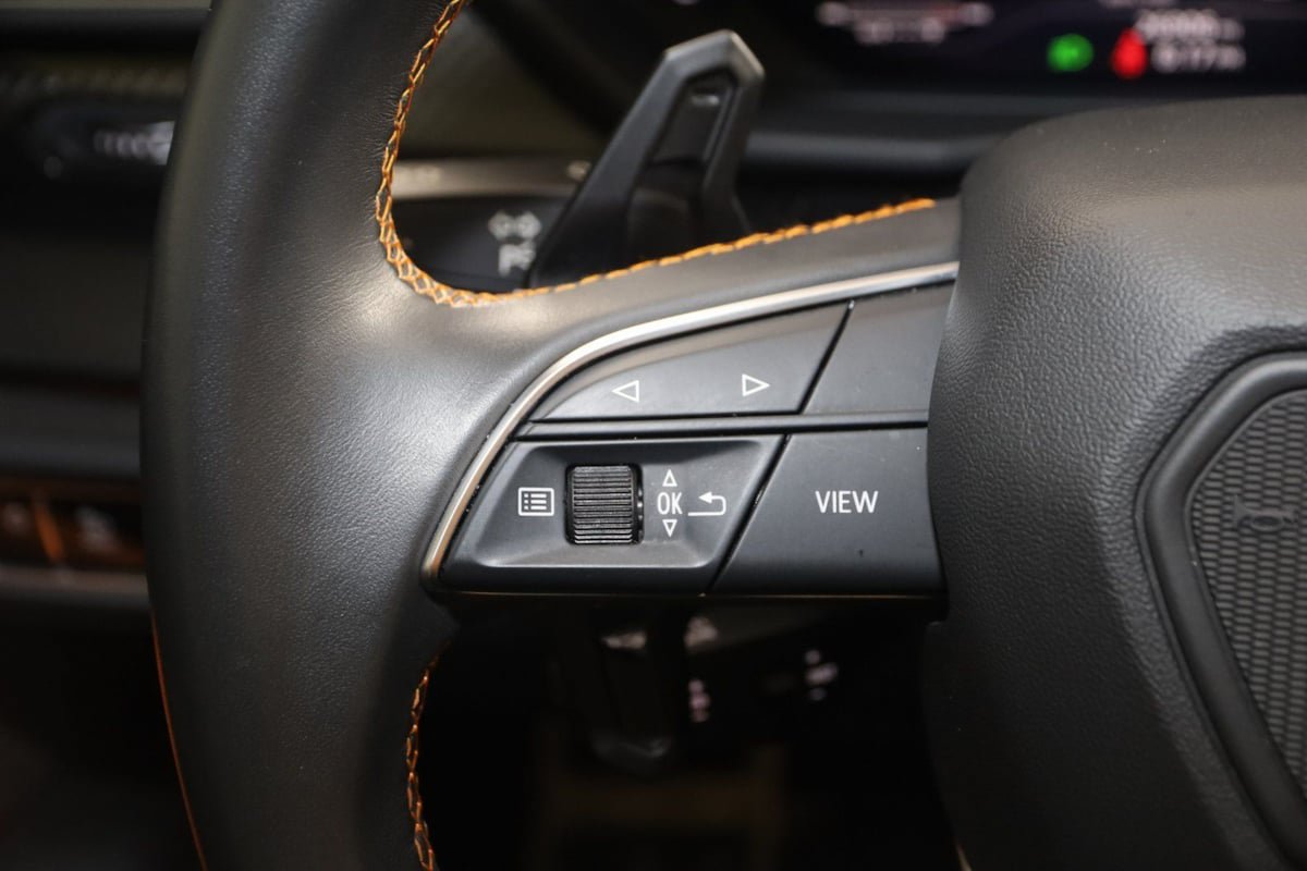 Used 2021 Lamborghini Urus AWD/4WD image 55