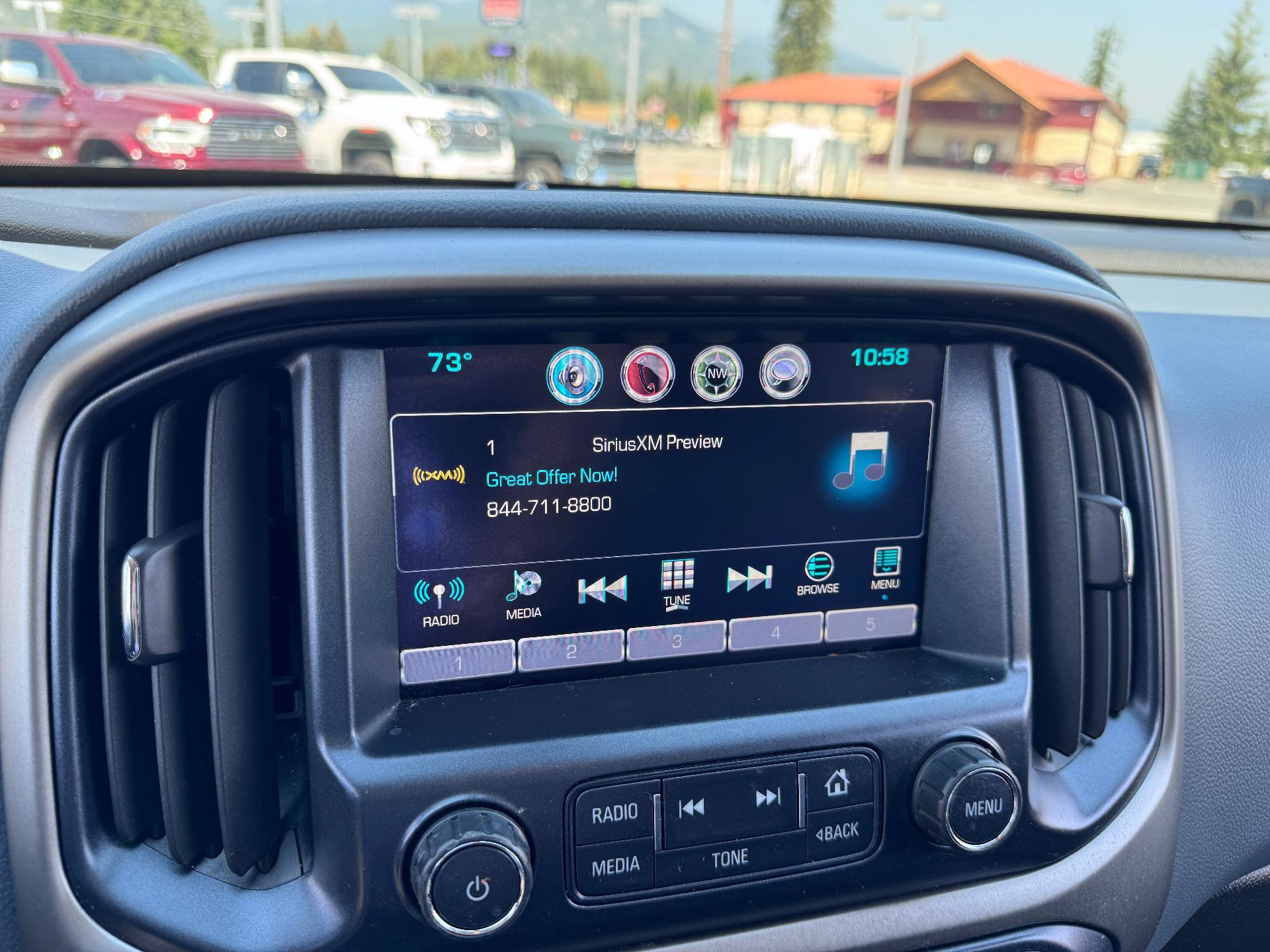 Used 2016 Chevrolet Colorado Z71 AWD/4WD image 29