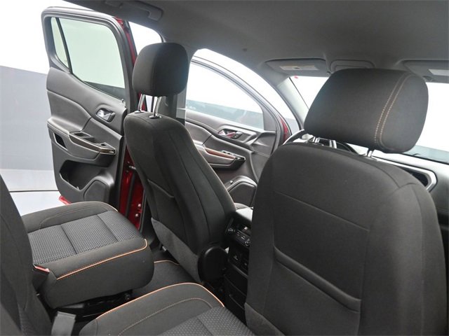 Used 2022 GMC Acadia AT4 image 29