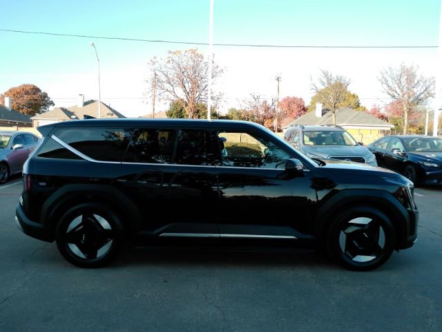 Used 2024 Kia EV9 Light image 5