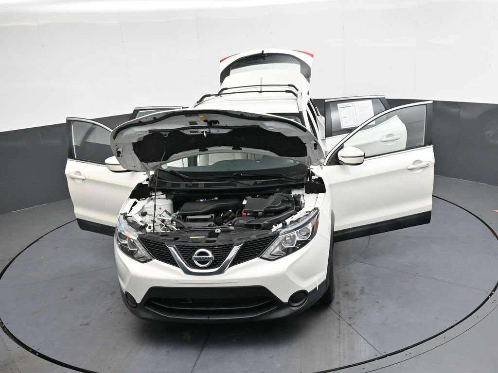 Used 2018 Nissan Rogue Sport SV image 44