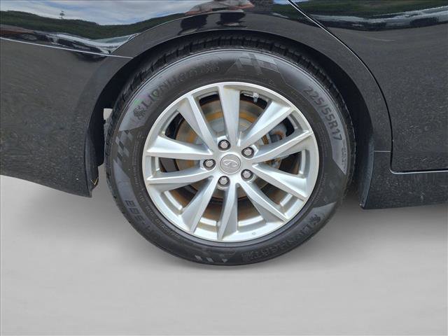 Used 2015 INFINITI Q50 Premium w/ Navigation Package RWD image 24