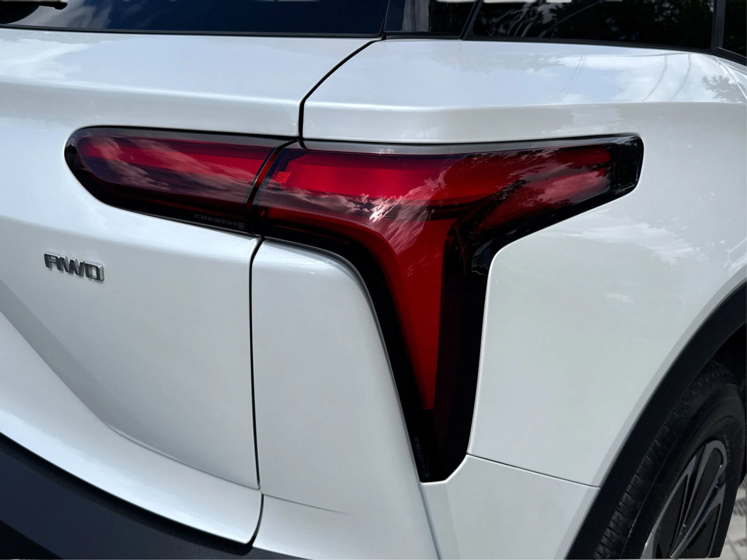 Used 2024 Chevrolet Blazer EV LT AWD/4WD image 26