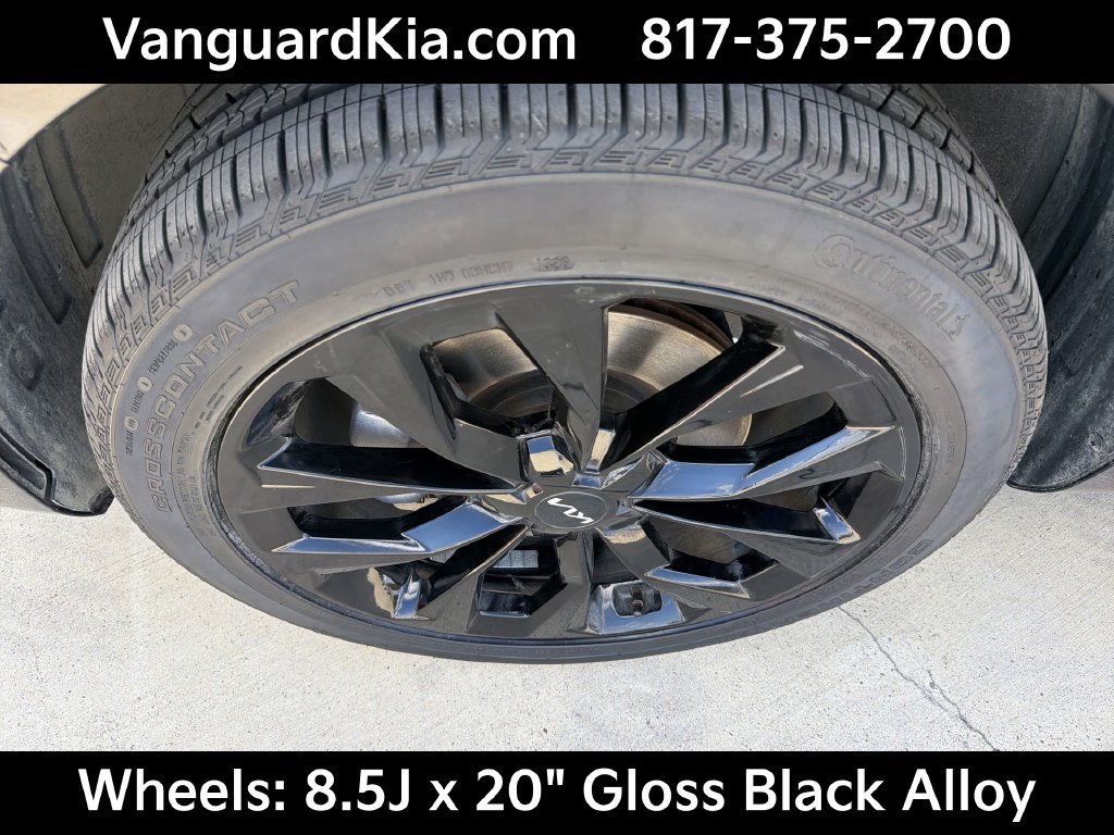 Certified 2023 Kia Sorento SX FWD image 22