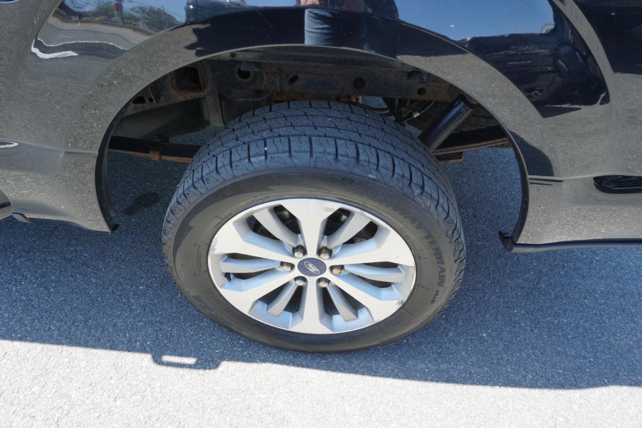 Used 2018 Ford F150 XL w/ Equipment Group 101A Mid AWD/4WD image 6
