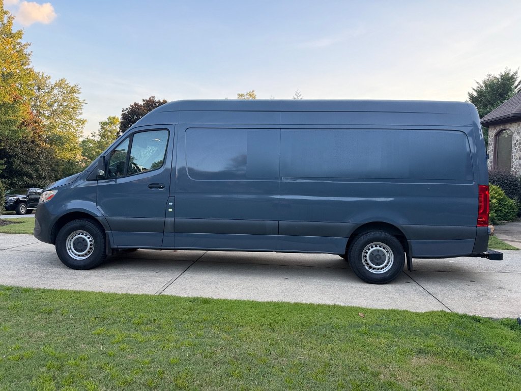 Used 2019 Mercedes-Benz Sprinter 170 image 9