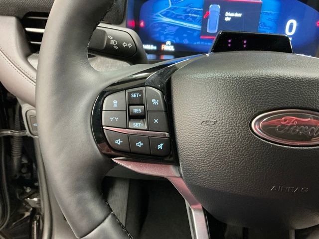 Used 2025 Ford Explorer Platinum RWD image 28