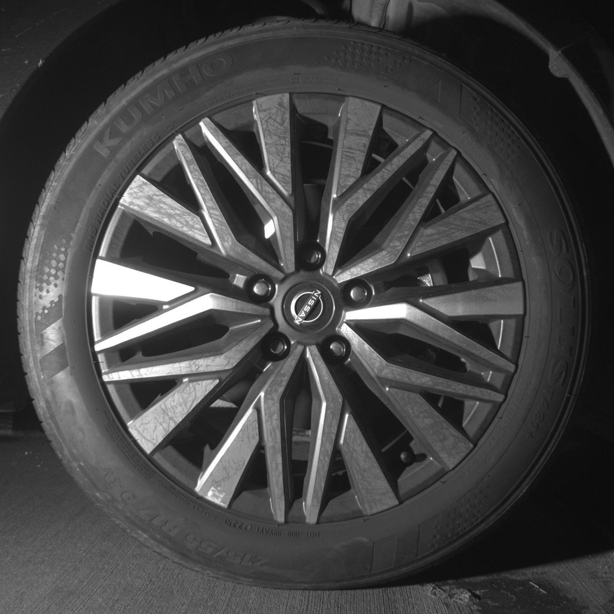 Used 2025 Nissan Altima 2.5 SV image 13