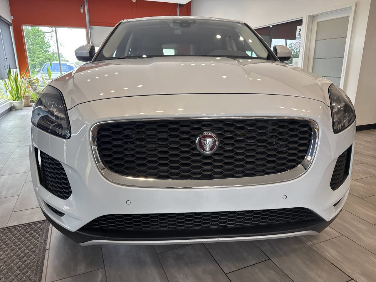 Used 2019 Jaguar E-PACE S image 2