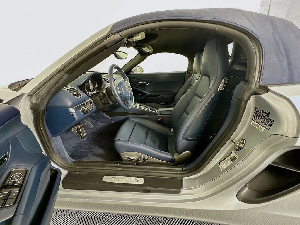 Used 2014 Porsche Boxster S RWD image 21