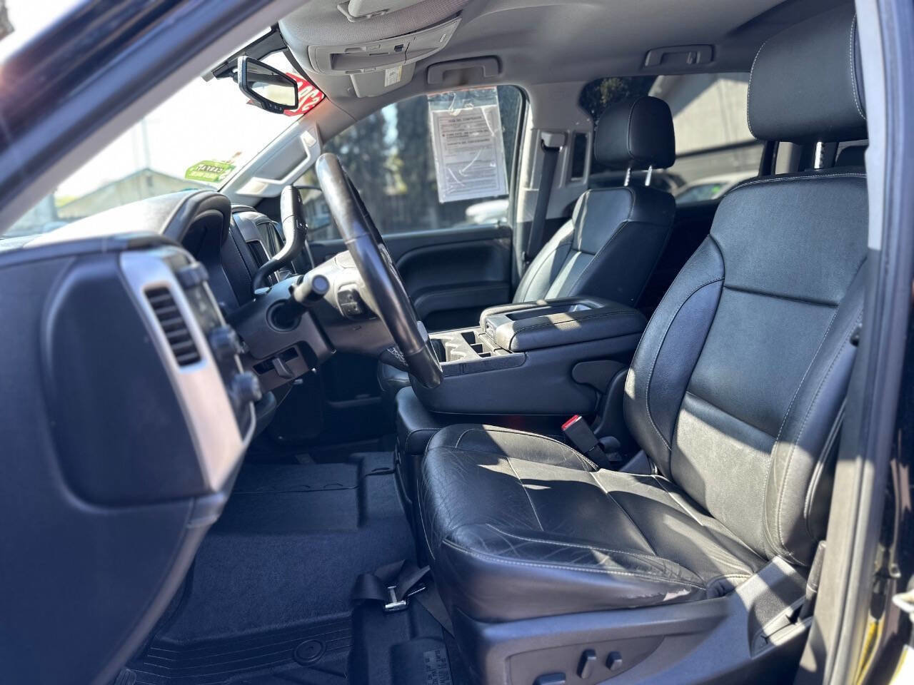 Used 2018 GMC Sierra 1500 SLT w/ SLT Premium Package image 19