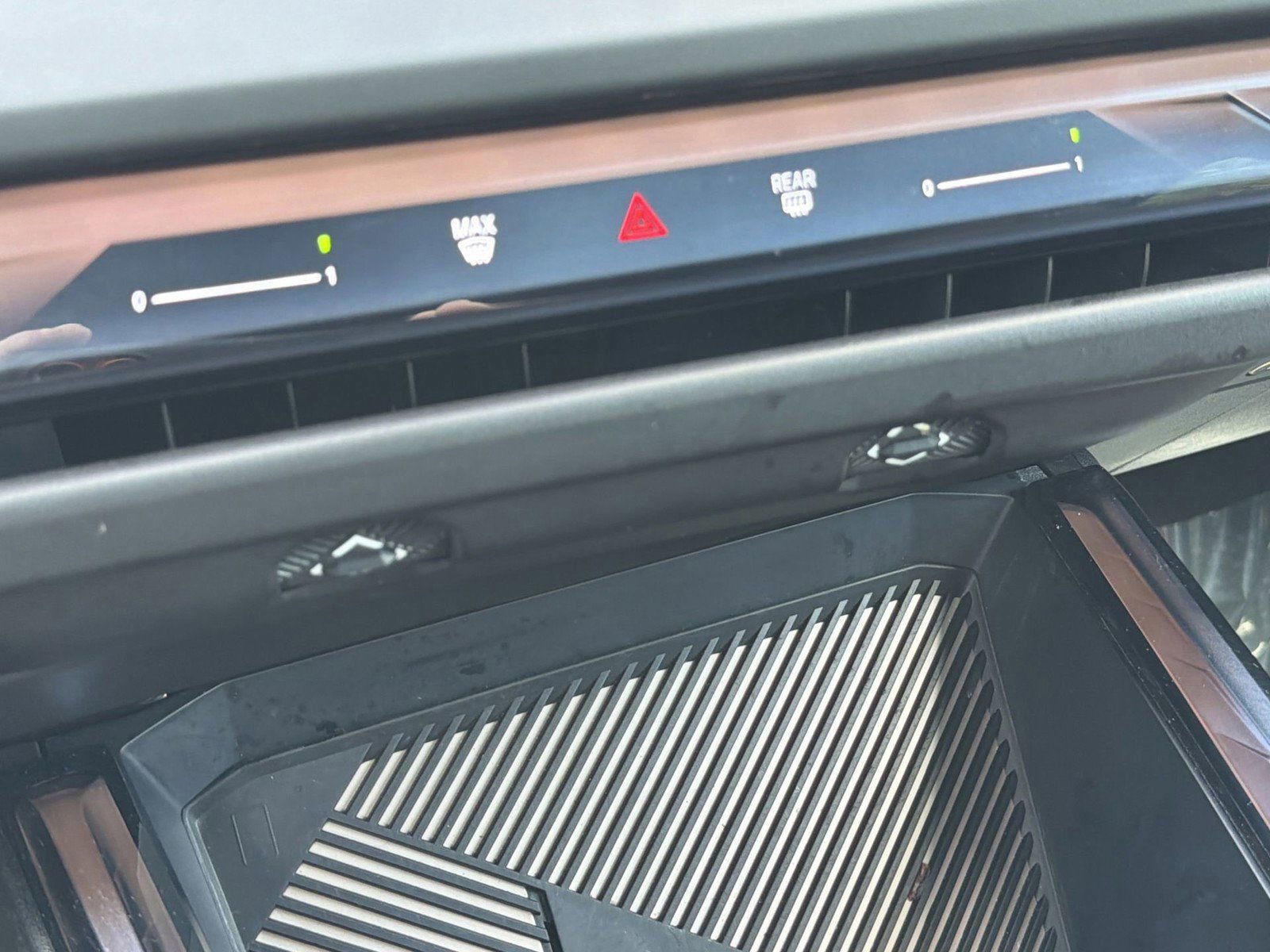 Certified 2025 BMW X3 xDrive30i AWD/4WD image 29