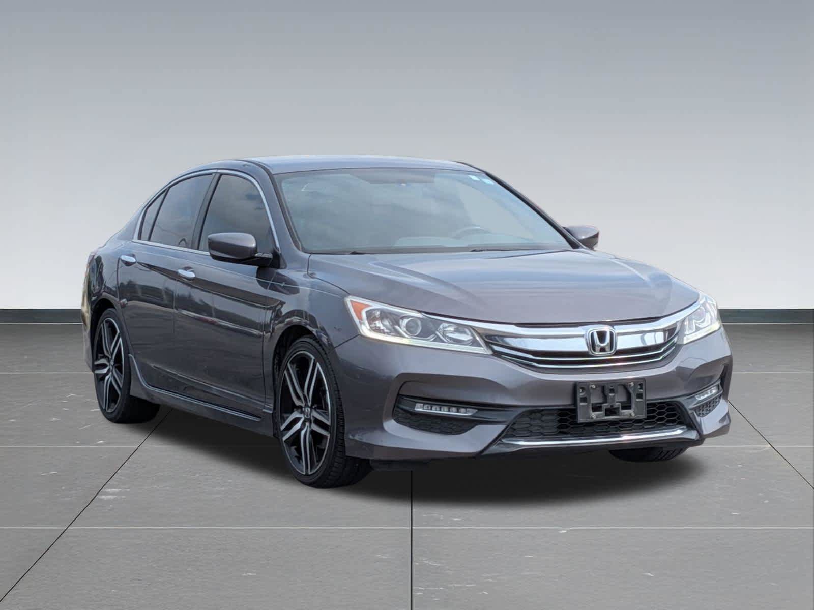 Used 2016 Honda Accord Sport image 7