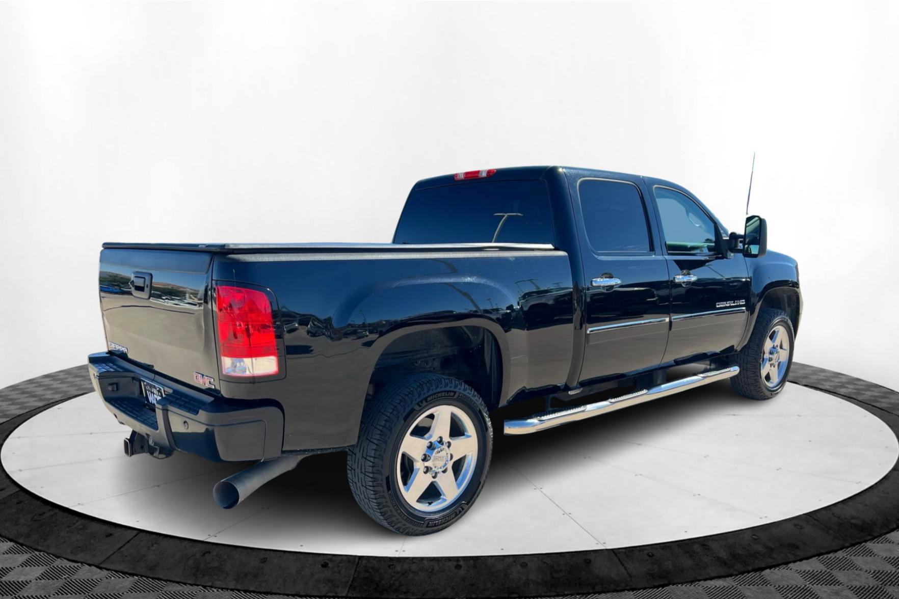 Used 2013 GMC Sierra 2500 Denali image 6