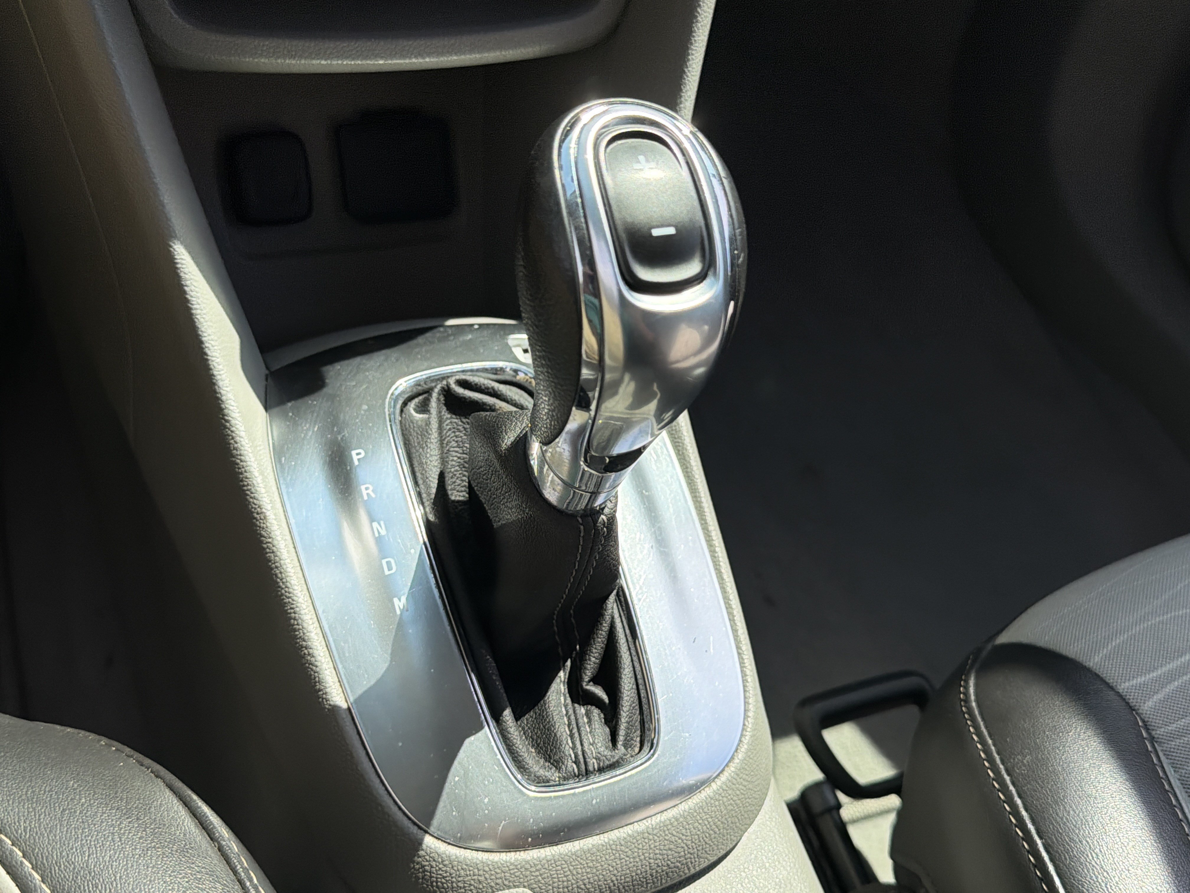 Used 2016 Buick Encore Convenience FWD image 24