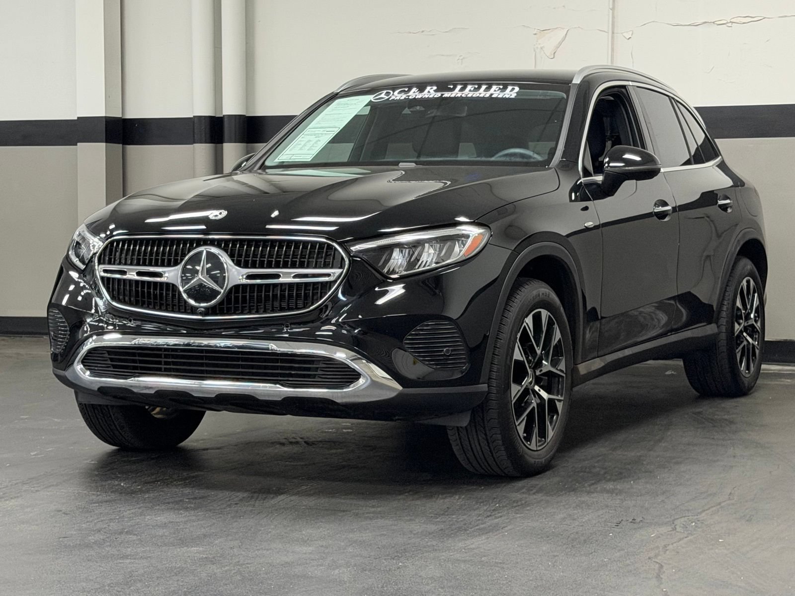 Used 2025 Mercedes-Benz GLC 350e 4MATIC image 7