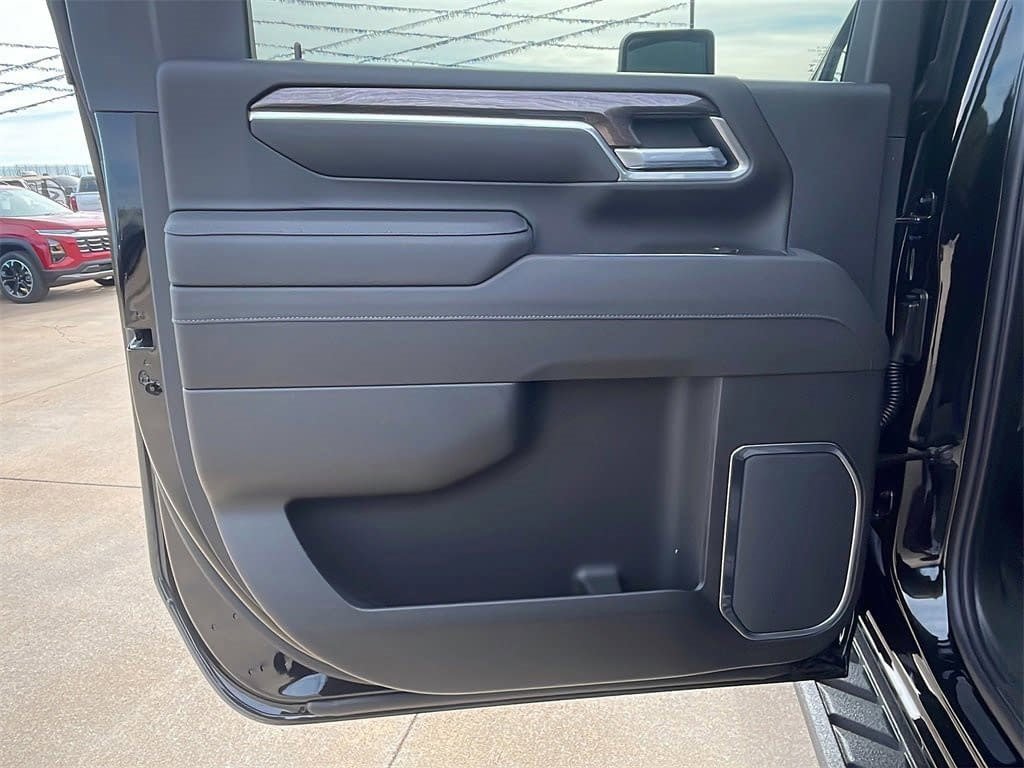 New 2026 Chevrolet Silverado 2500 LTZ w/ Trail Boss Package image 11