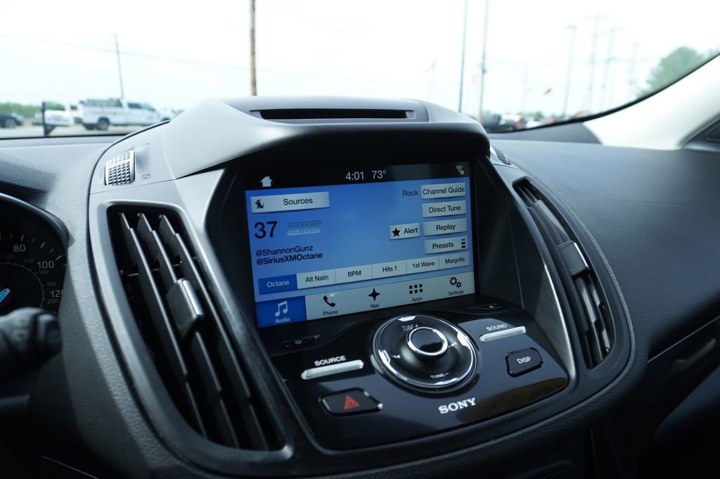 Used 2017 Ford Escape Titanium AWD/4WD image 16