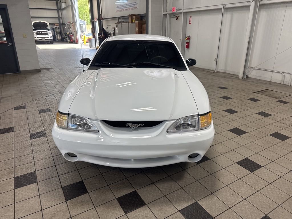 Used 1994 Ford Mustang Cobra image 2